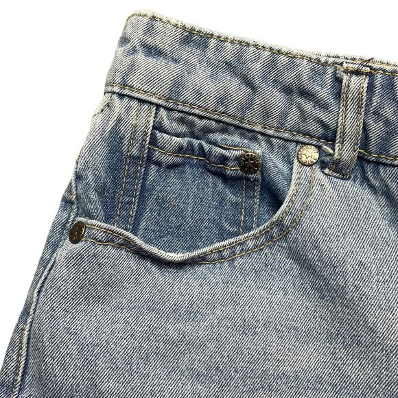 Celebrity Pink Jeans Shorts Size 7 High Rise Hipster Vintage Clash Button Fly - Picture 6 of 8